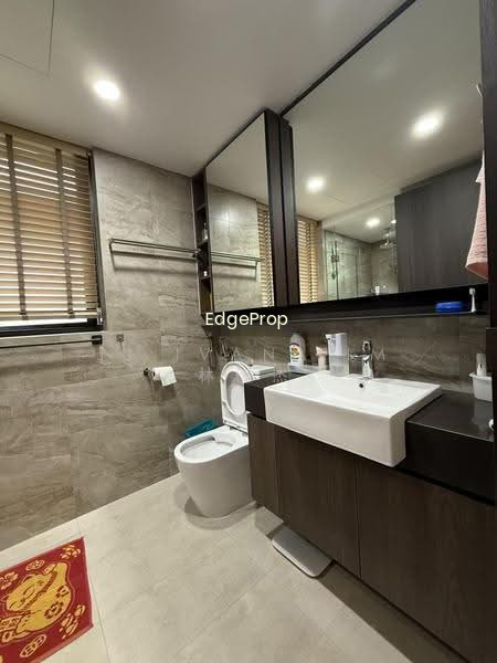 RIVERFRONT RESIDENCES photo 5