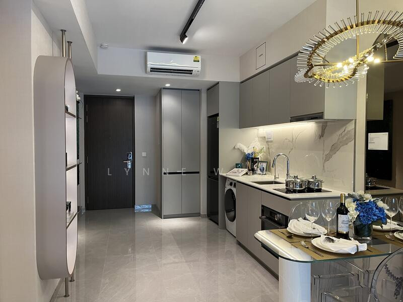 GRAND DUNMAN image 1 of 10