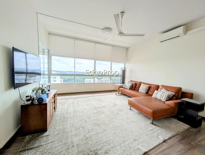 RIDGEWOOD CONDOMINIUM image 1 of 10