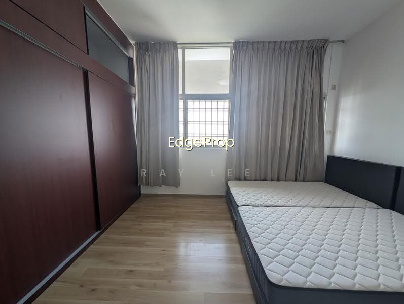 RIDGEWOOD CONDOMINIUM photo 4