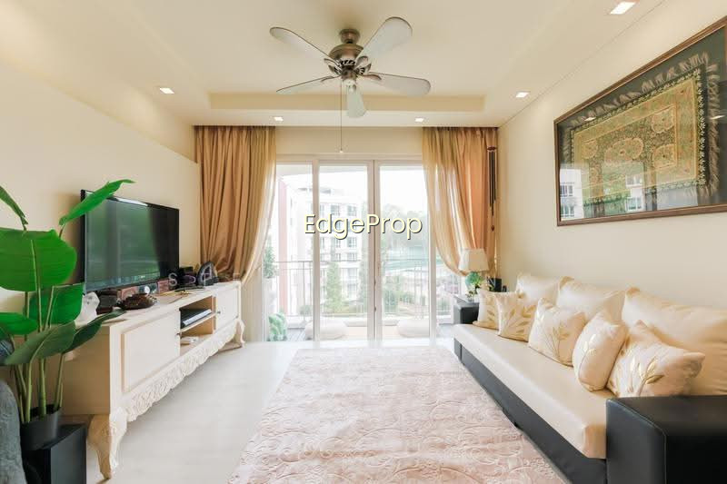 EDELWEISS PARK CONDO image 1 of 10