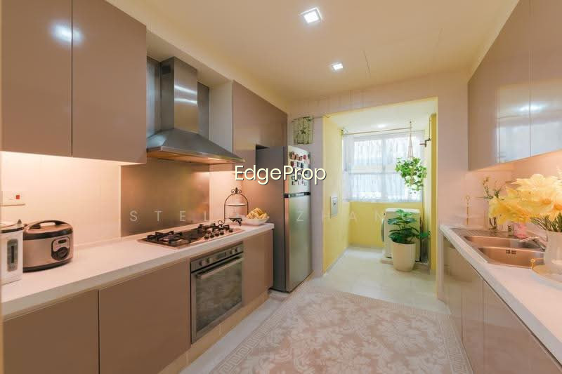 EDELWEISS PARK CONDO photo 5