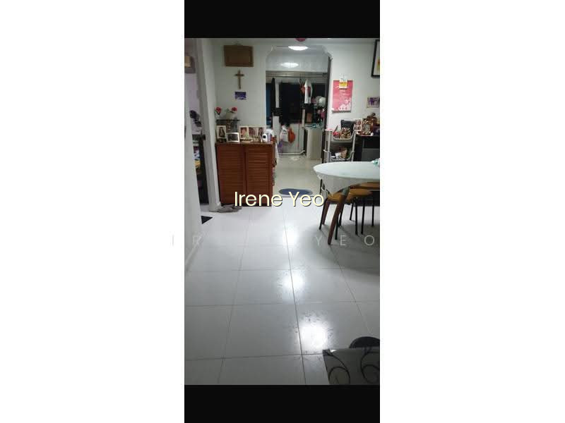 97 WHAMPOA DRIVE image 1 of 9