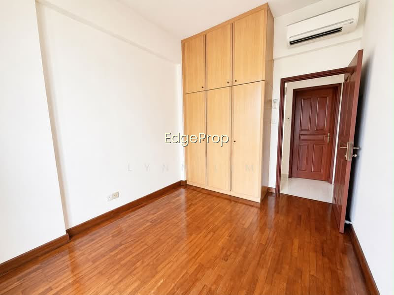 HILLVIEW HEIGHTS photo 5