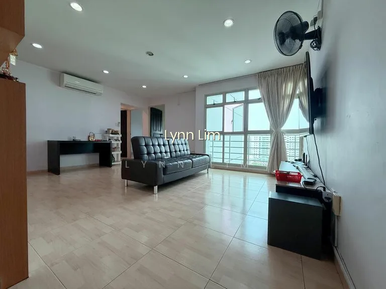 204D Punggol Field image 1 of 10