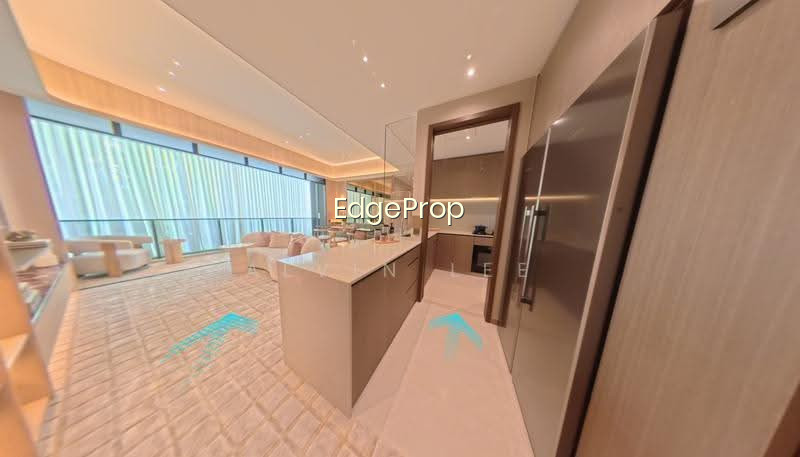 RARE JEMCHEAP 4 BEDROOM IN D10 | 1,227 SQFT | MASTER + JUNIOR MASTER | HOLLAND image 1 of 10