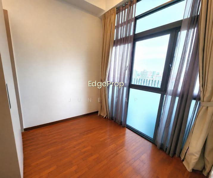 J Gateway photo 5