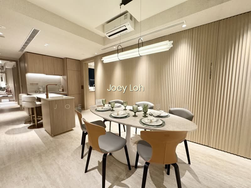 ARINA EAST RESIDENCES photo 3
