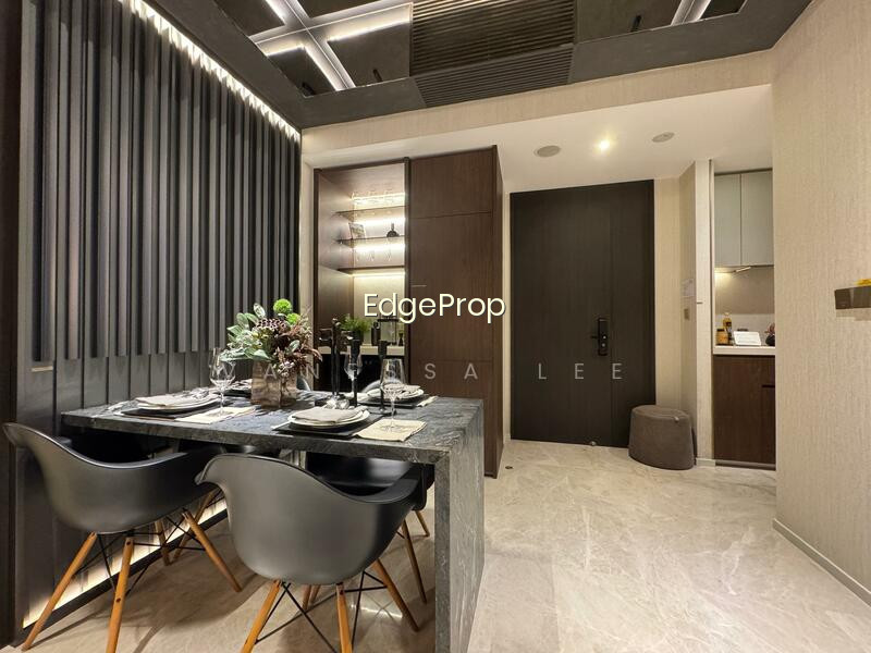 NEWPORT RESIDENCES photo 2