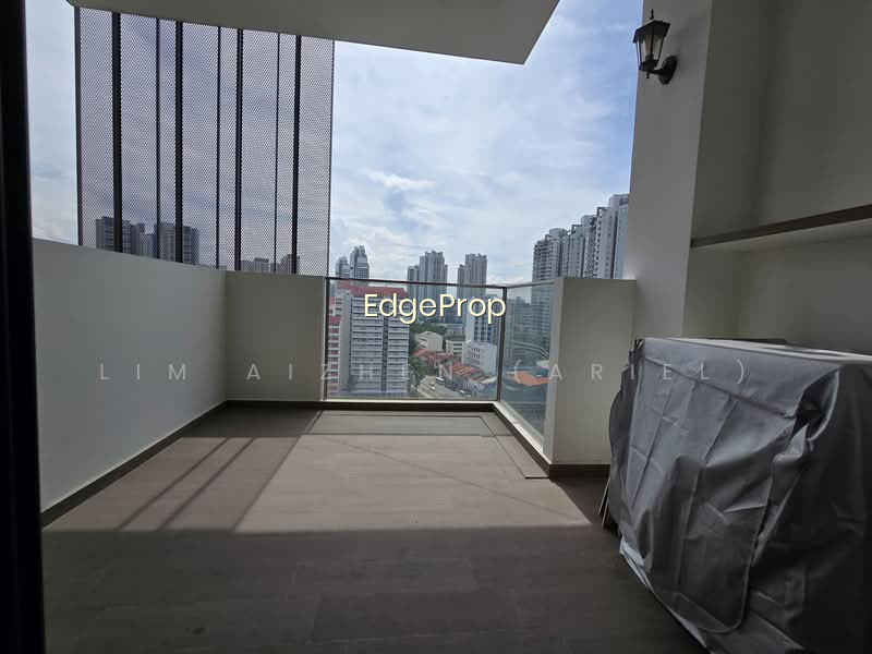 UPTOWN @ FARRER photo 2