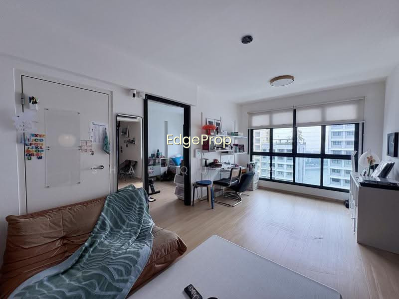 413B Northshore Drive image 1 of 7