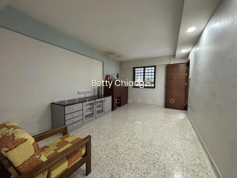 247 Jurong East Street 24 image 1 of 10
