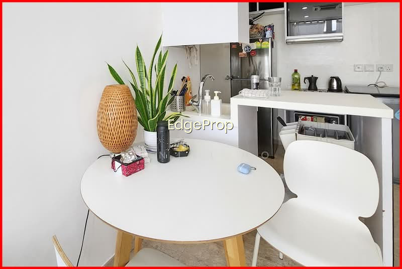 Palmera East image 1 of 10