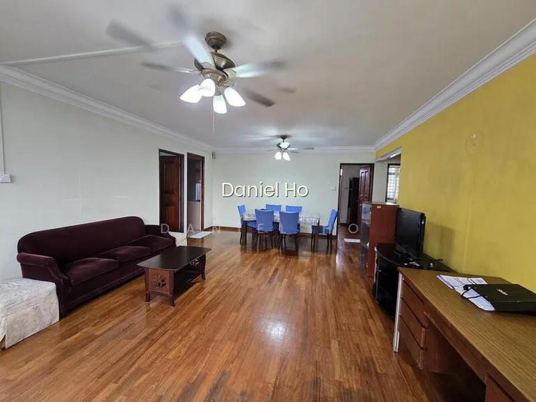 161 Yung Ping Road image 1 of 10