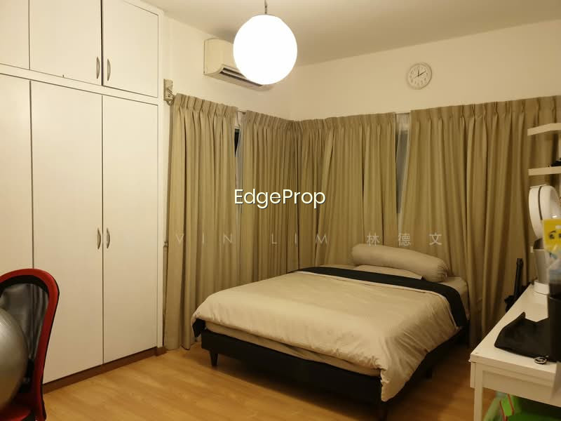 RIDGEWOOD CONDOMINIUM photo 6