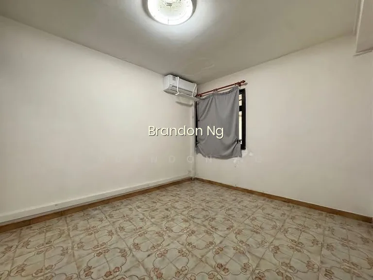 4 Bedok South Avenue 1 image 1 of 8