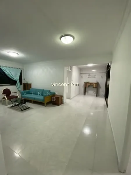 417 Hougang Avenue 8 image 1 of 10