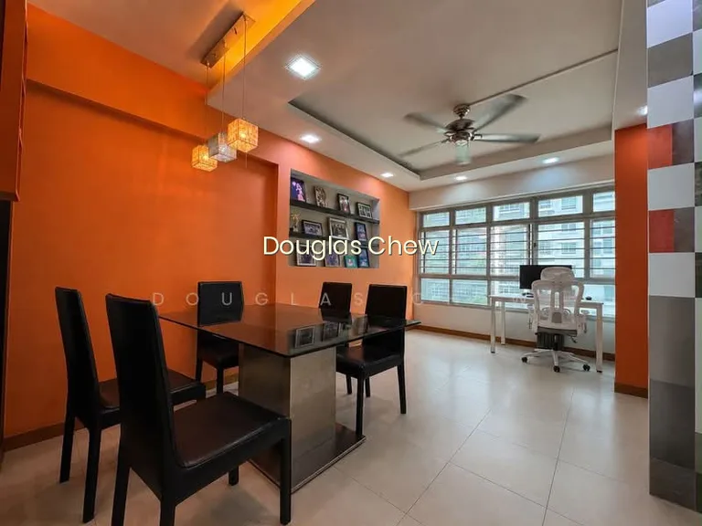 303D Punggol Place image 1 of 7