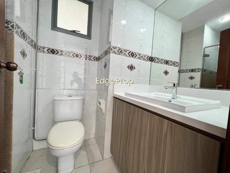 ASPEN HEIGHTS photo 2