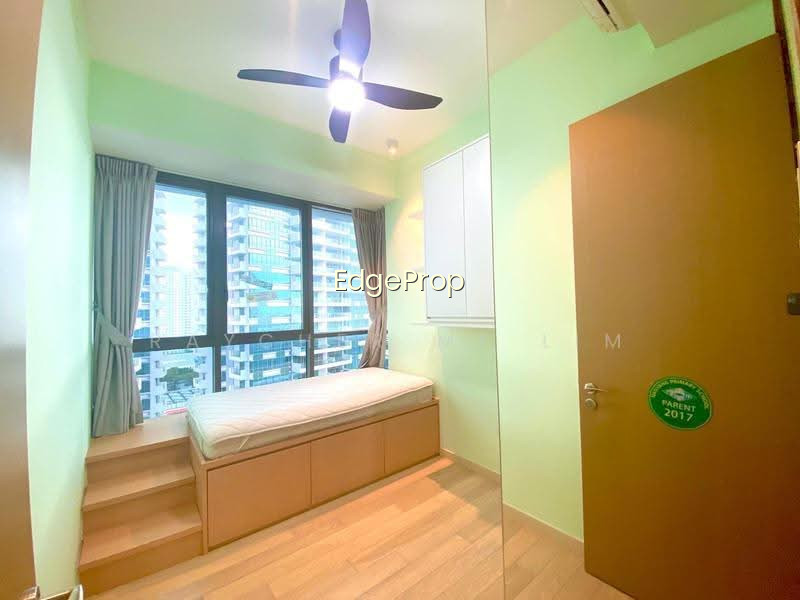 SKYLINE RESIDENCES photo 4