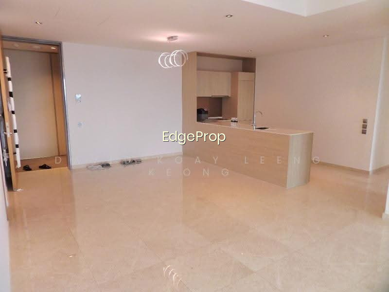 DUO RESIDENCES photo 3