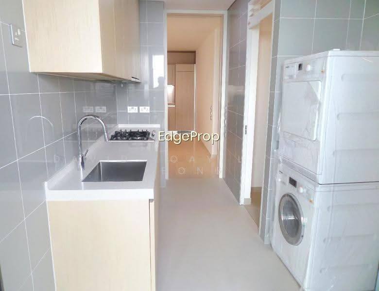 DUO RESIDENCES photo 6