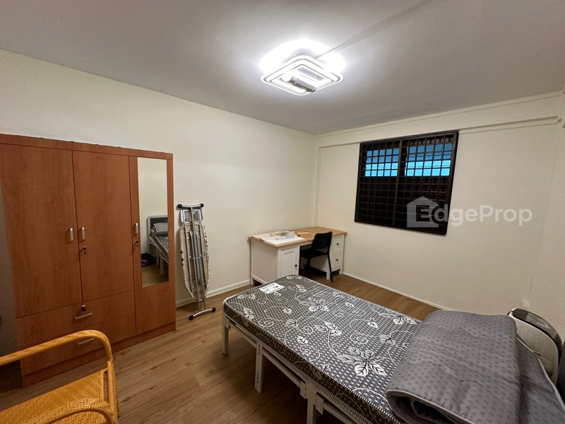 17 LORONG 7 TOA PAYOH image 1 of 4