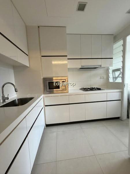 THE INTERLACE photo 3