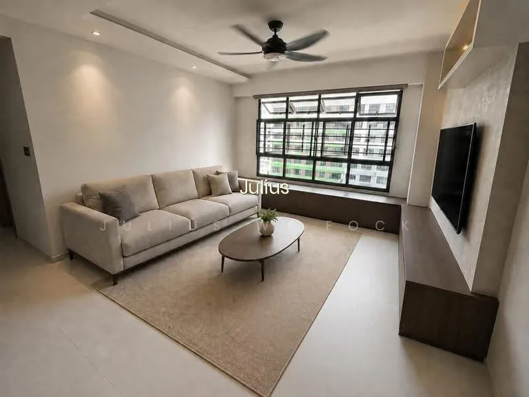 606D Tampines Street 61 image 1 of 8