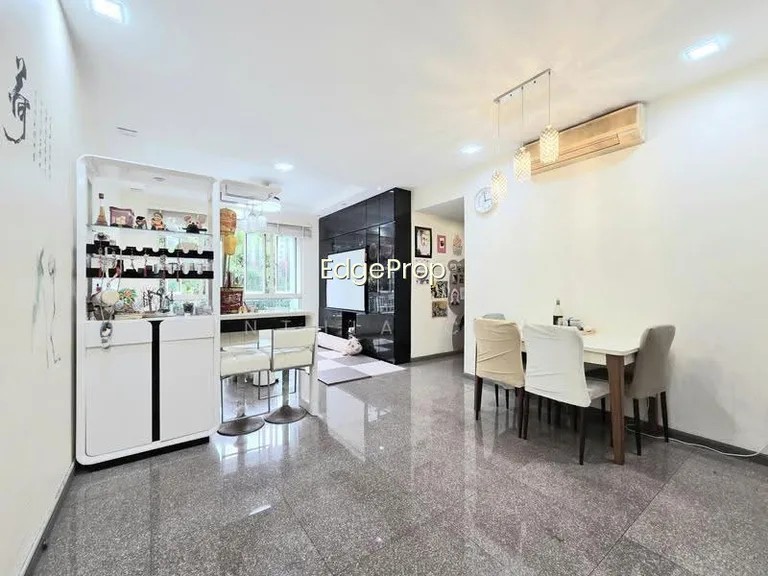 Rivervale Crest image 1 of 10