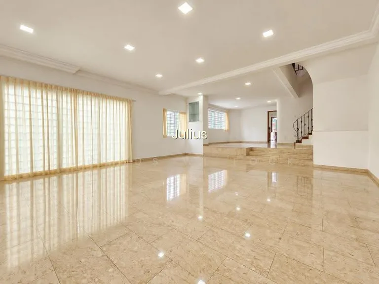 Finest Just Listed Detached 1KM to Tao Nan image 1 of 7