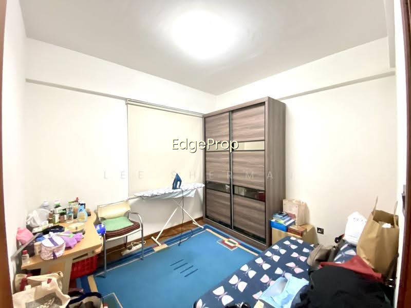 90 Holland Road photo 4