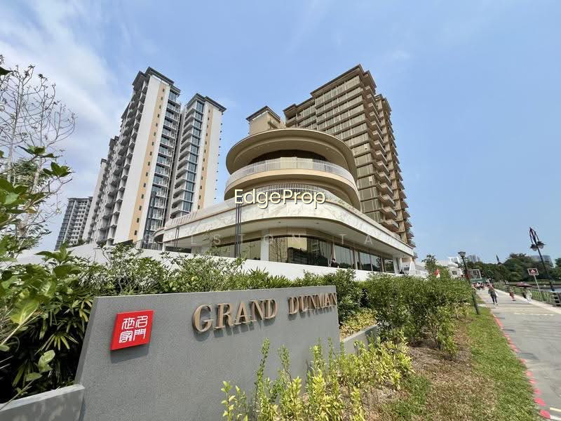 GRAND DUNMAN image 1 of 10