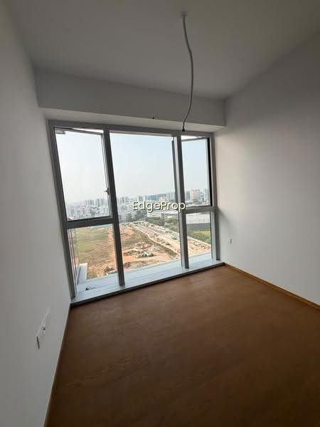 GRAND DUNMAN image 1 of 10