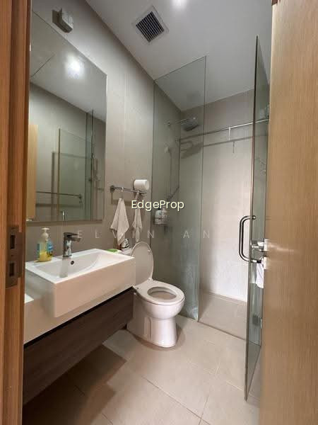 MIDTOWN RESIDENCES photo 3