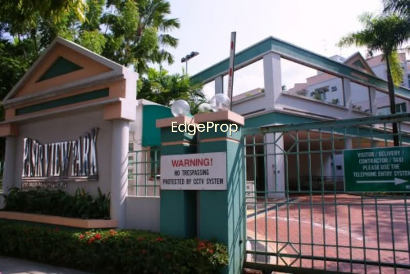 PASIR VIEW PARK photo 6