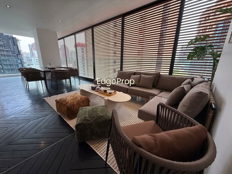 THE RITZ-CARLTON RESIDENCES photo 5