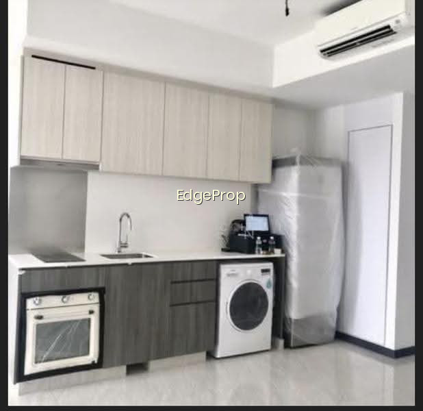 GEM RESIDENCES photo 2
