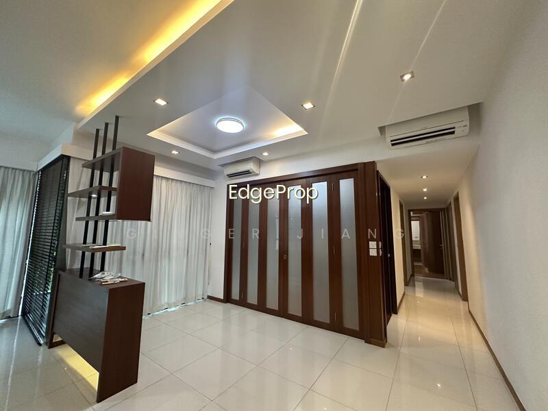 CLEMENTIWOODS CONDOMINIUM photo 2