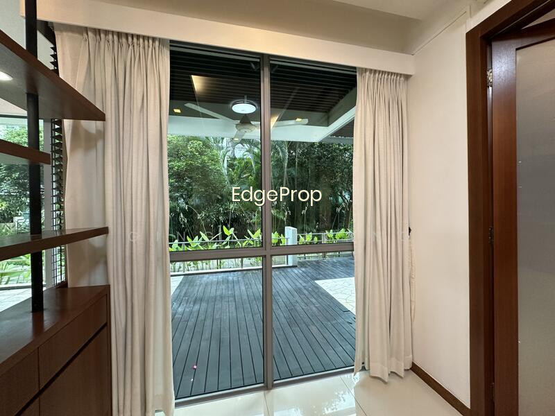 CLEMENTIWOODS CONDOMINIUM photo 3