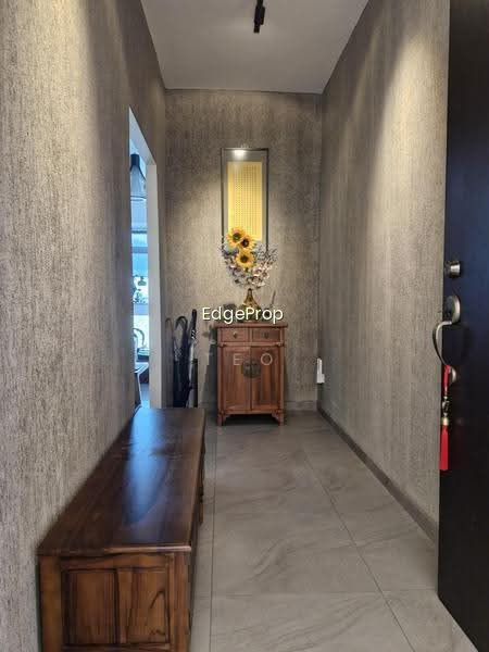 FOREST HILLS CONDO photo 2