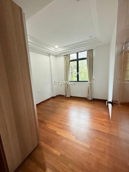 EVELYN MANSIONS photo 5
