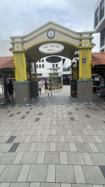186 TOA PAYOH CENTRAL image 1 of 7