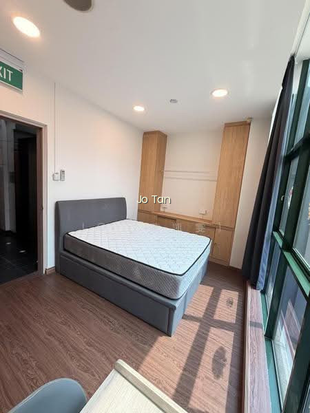 CO LIVING STUDIO IN THE HEART OF JALAN BESAR FOR RENT! image 1 of 6