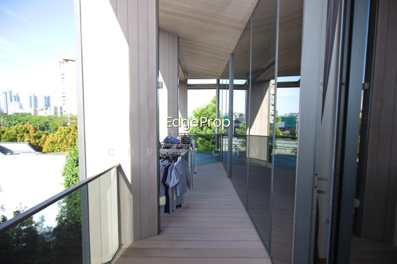 CLUNY PARK RESIDENCE photo 3