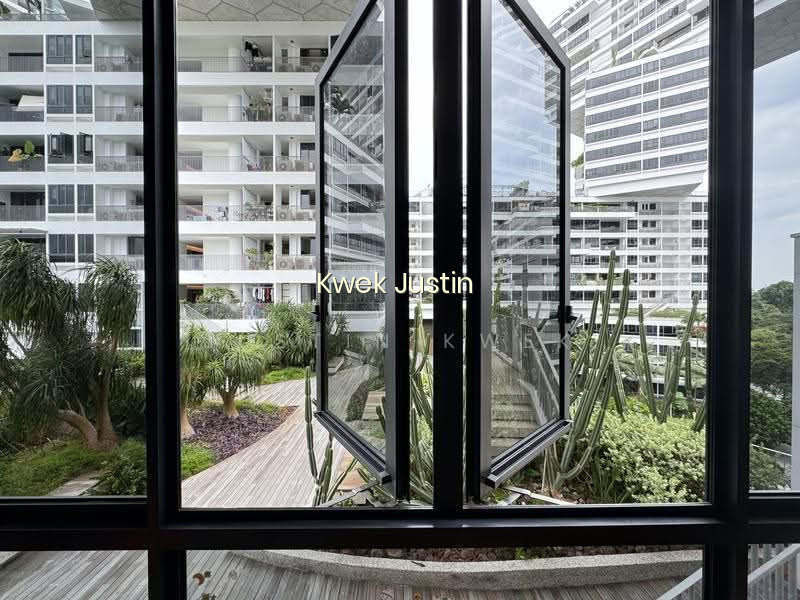 THE INTERLACE photo 3