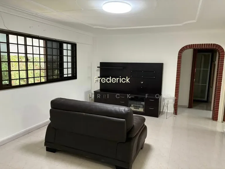 231 Bukit Batok East Avenue 5 image 1 of 10