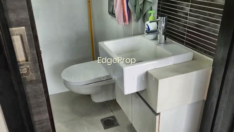 ROBERTSON EDGE photo 5