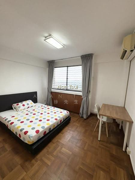 CHEAP COMMON BEDROOMS @ BOTANIC GARDENS MRT image 1 of 5