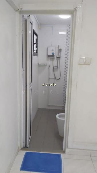 235 SERANGOON AVENUE 3 image 1 of 10